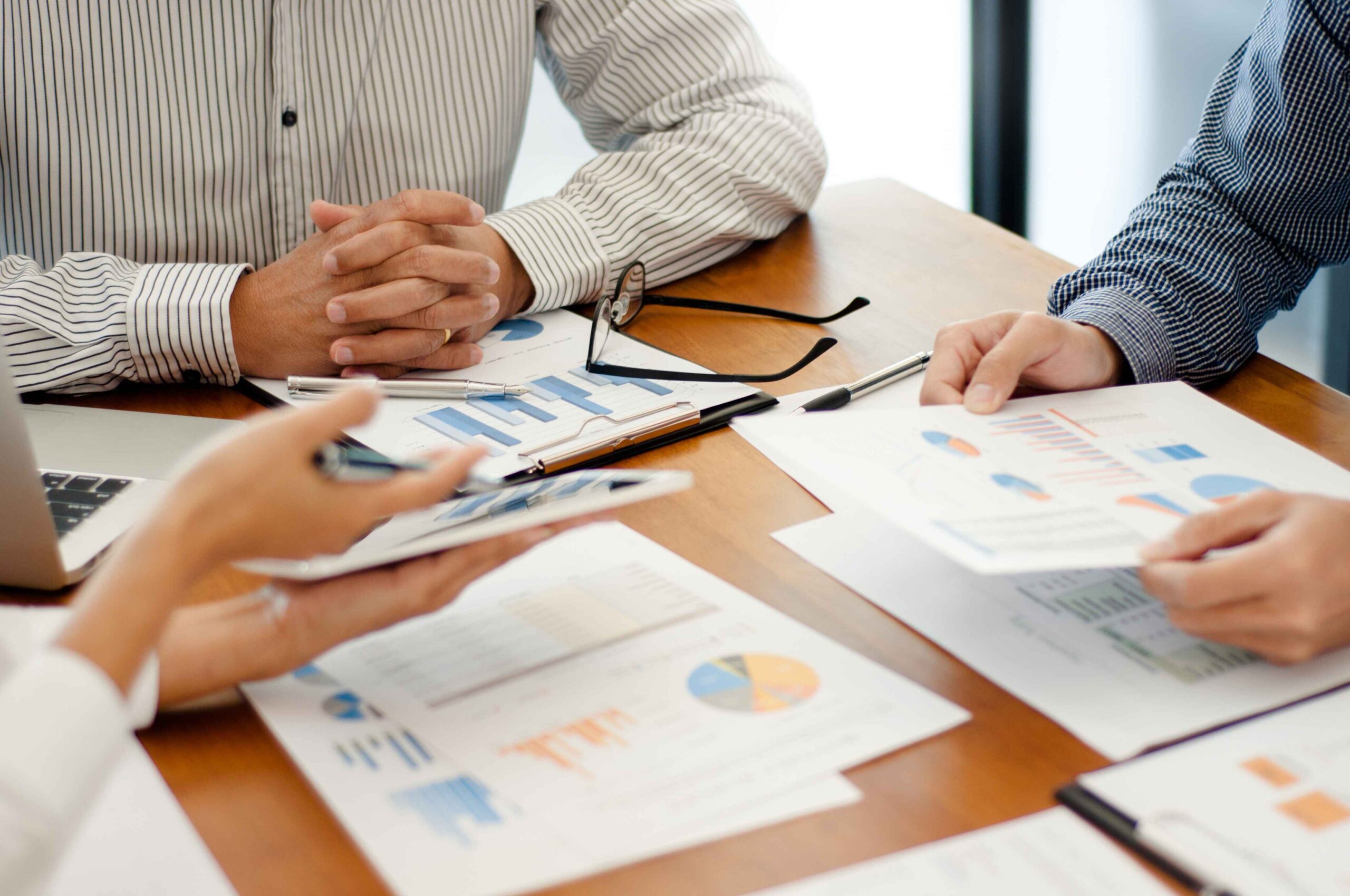 Banker advising client on early referral to asset-based lender