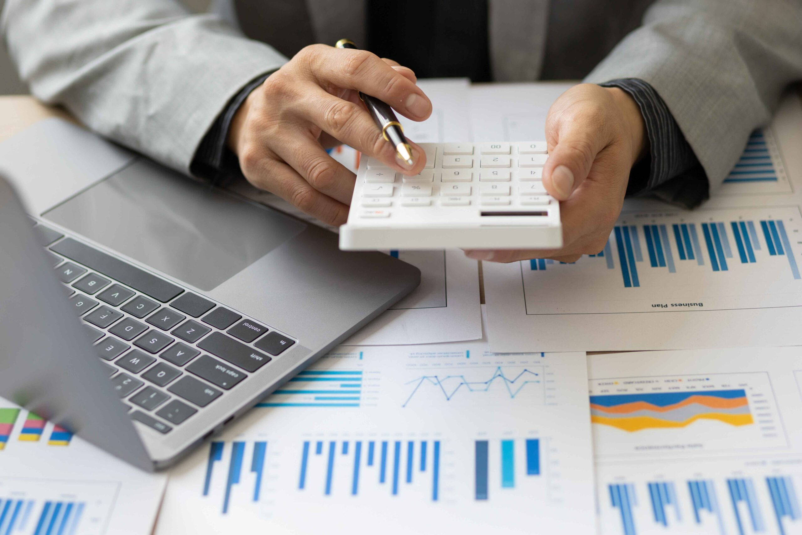 Not All Asset-Based Lenders Are Alike: Why Independent Lenders Often Offer Superior Financing Solutions