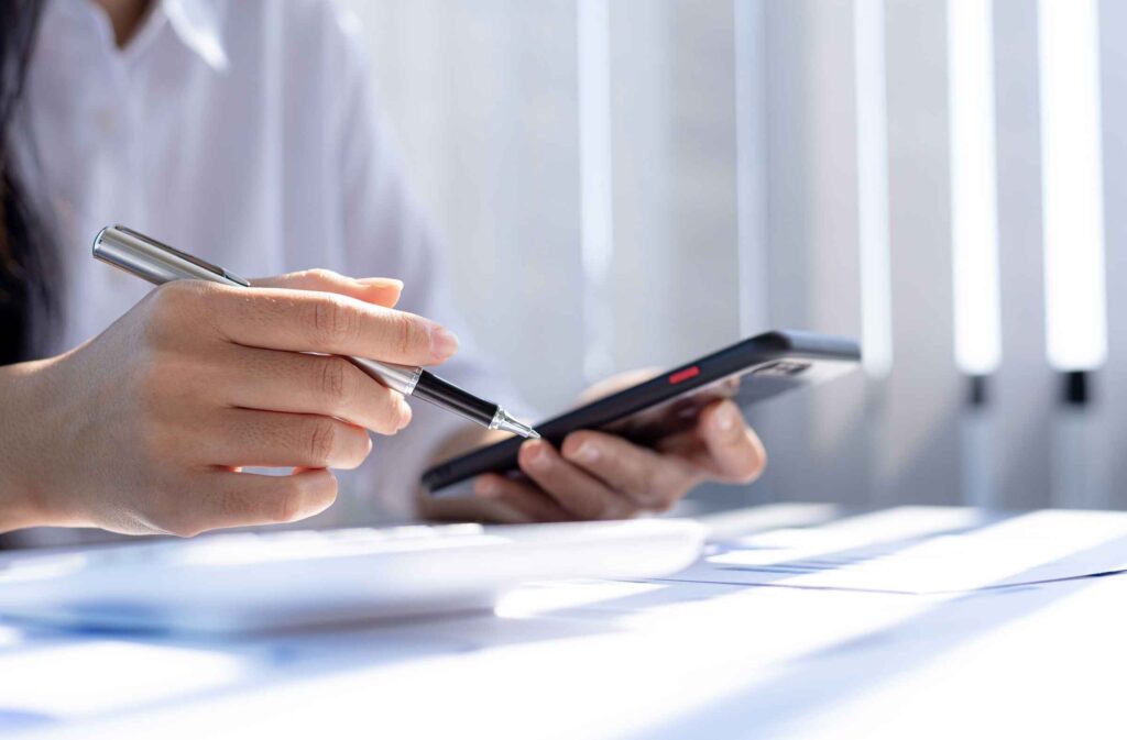 Bankers and asset-based lenders collaborating to generate reciprocal deal flow